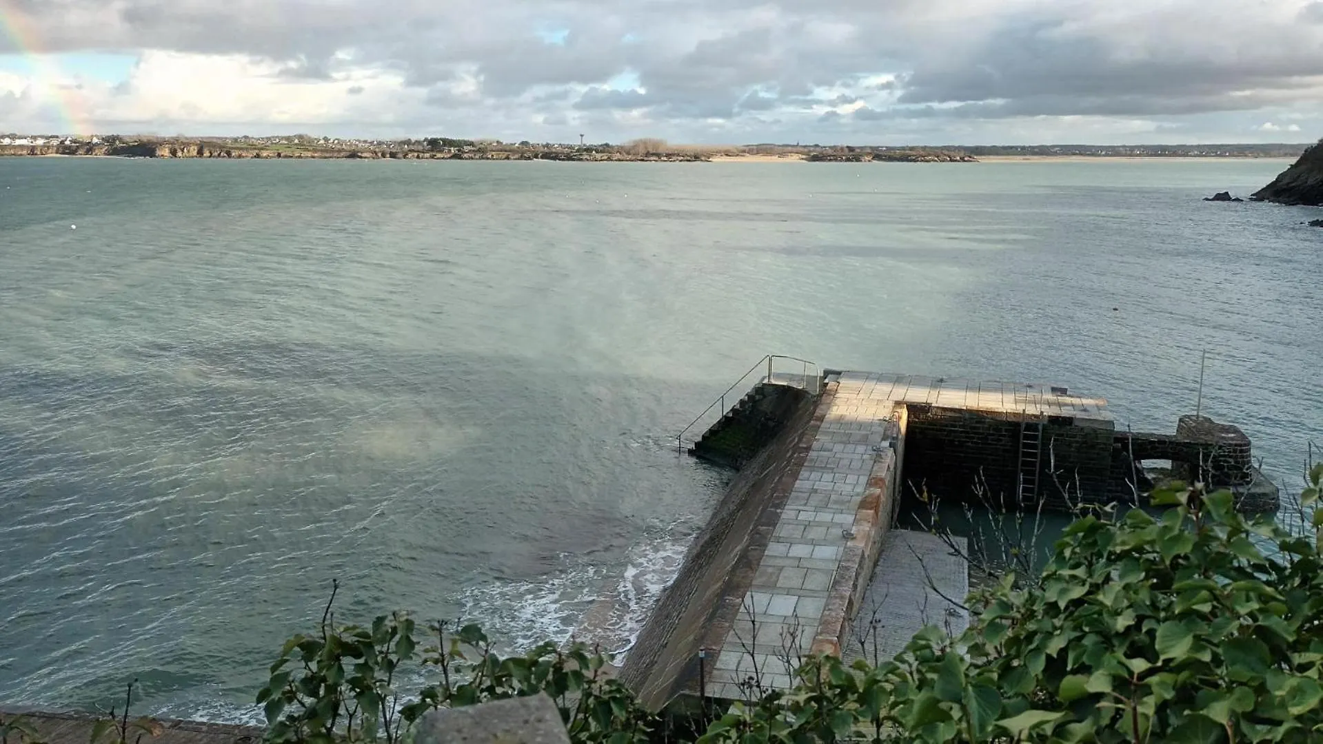 לינה וארוחת בוקר Beaussais Sur Mer La Ville Es Colins צרפת